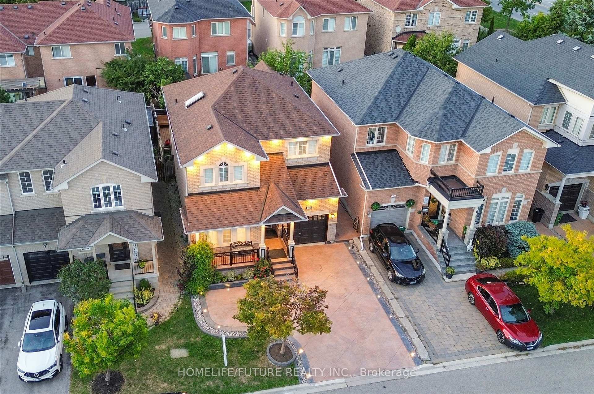Photo 44 of 109 Laurelhurst Crescent, Vaughan, Vellore Village — HOMEH