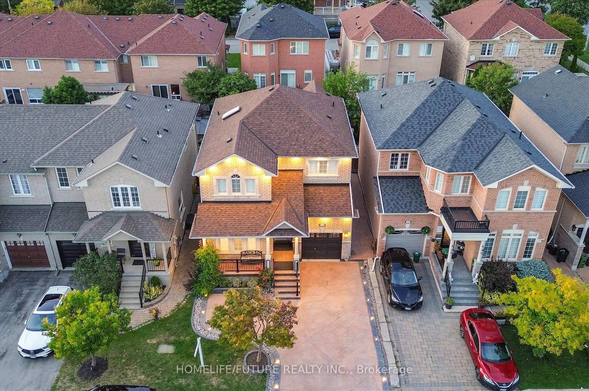 Photo 45 of 109 Laurelhurst Crescent, Vaughan, Vellore Village — HOMEH