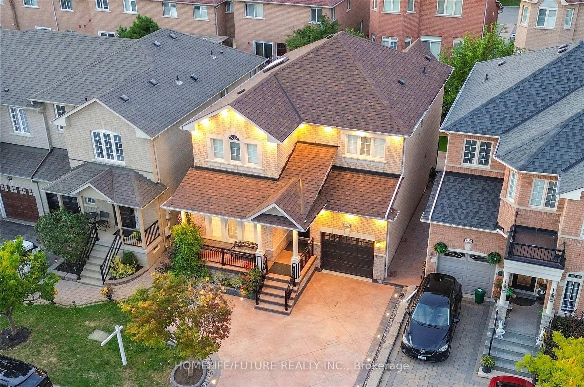 Photo 46 of 109 Laurelhurst Crescent, Vaughan, Vellore Village — HOMEH