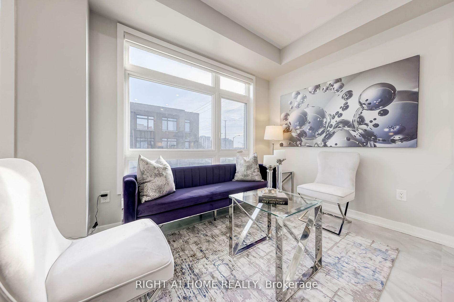 Photo 13 of 22 Garneau Street, Vaughan, Vaughan Grove — HOMEH