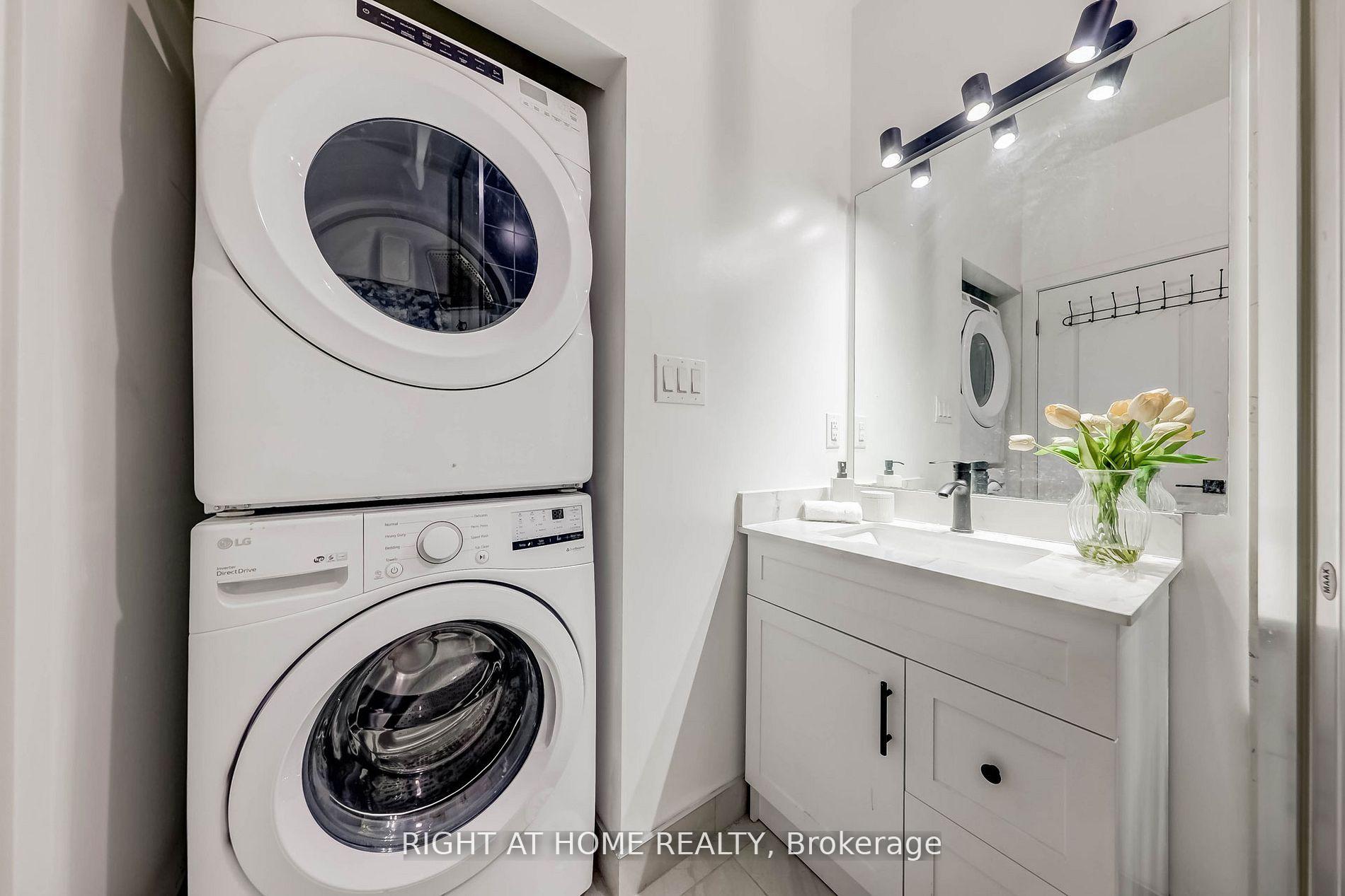 Photo 30 of 22 Garneau Street, Vaughan, Vaughan Grove — HOMEH