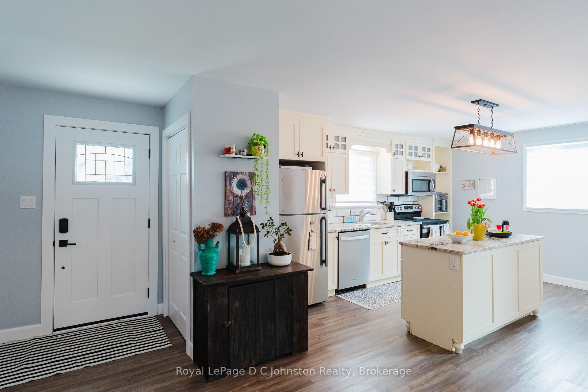 Photo 11 of 484 Angie Street, Arran-Elderslie — HOMEH