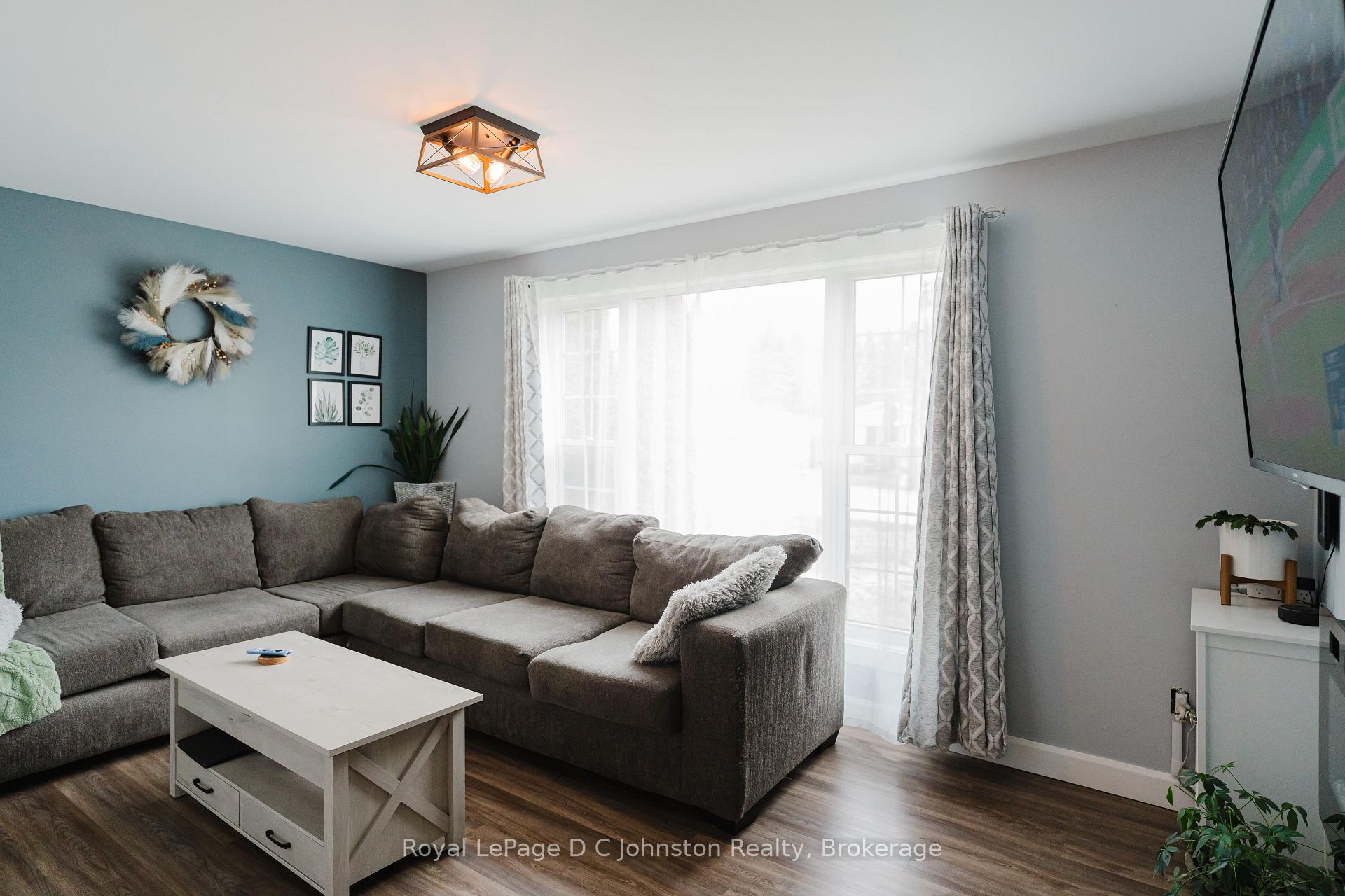 Photo 16 of 484 Angie Street, Arran-Elderslie — HOMEH