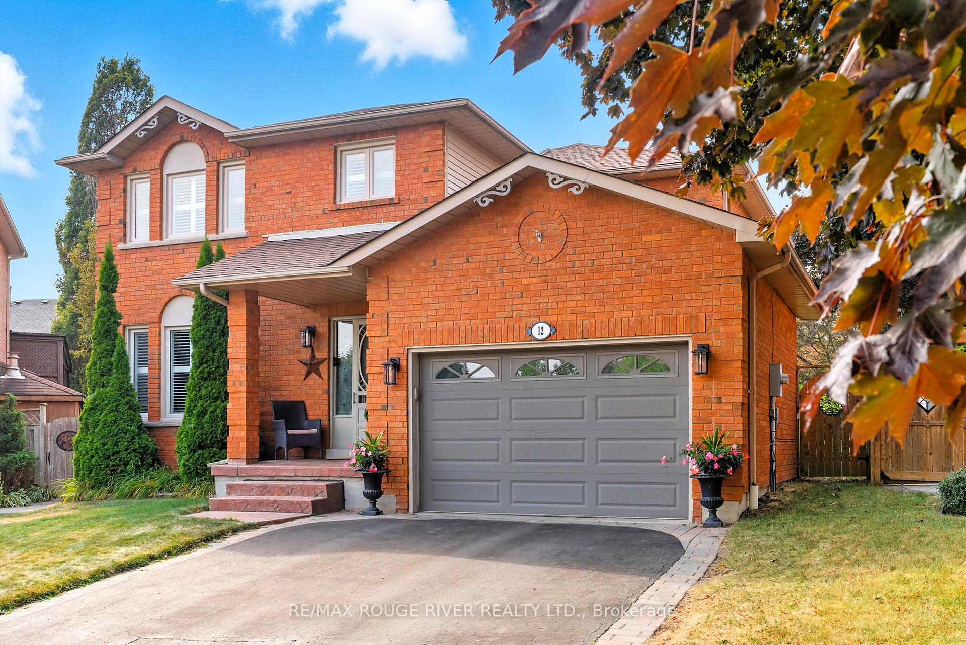 Photo 1 of 12 Limestone Crescent, Whitby, Pringle Creek — HOMEH