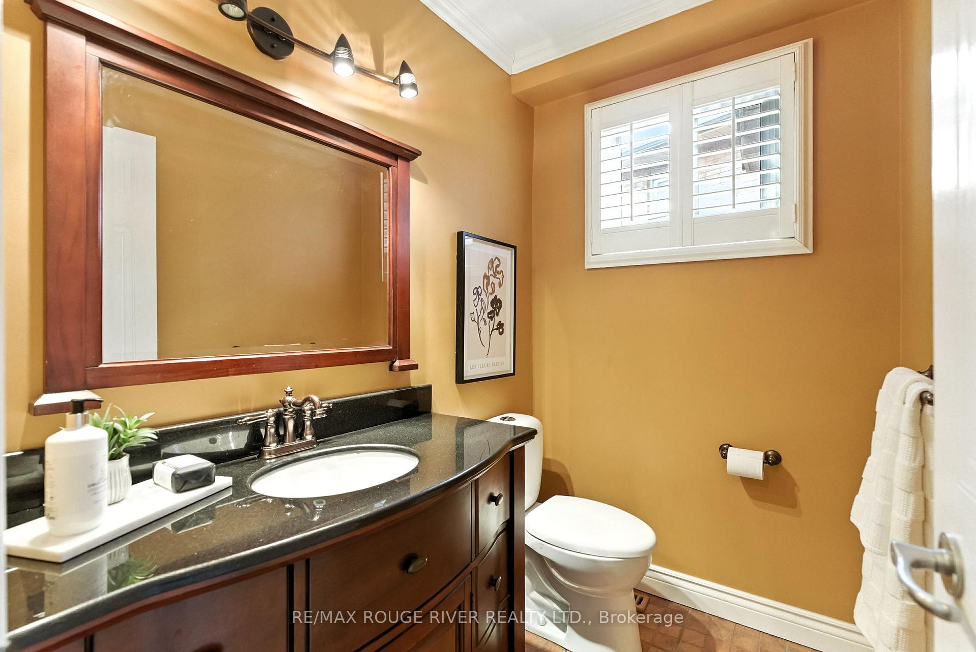 Photo 17 of 12 Limestone Crescent, Whitby, Pringle Creek — HOMEH