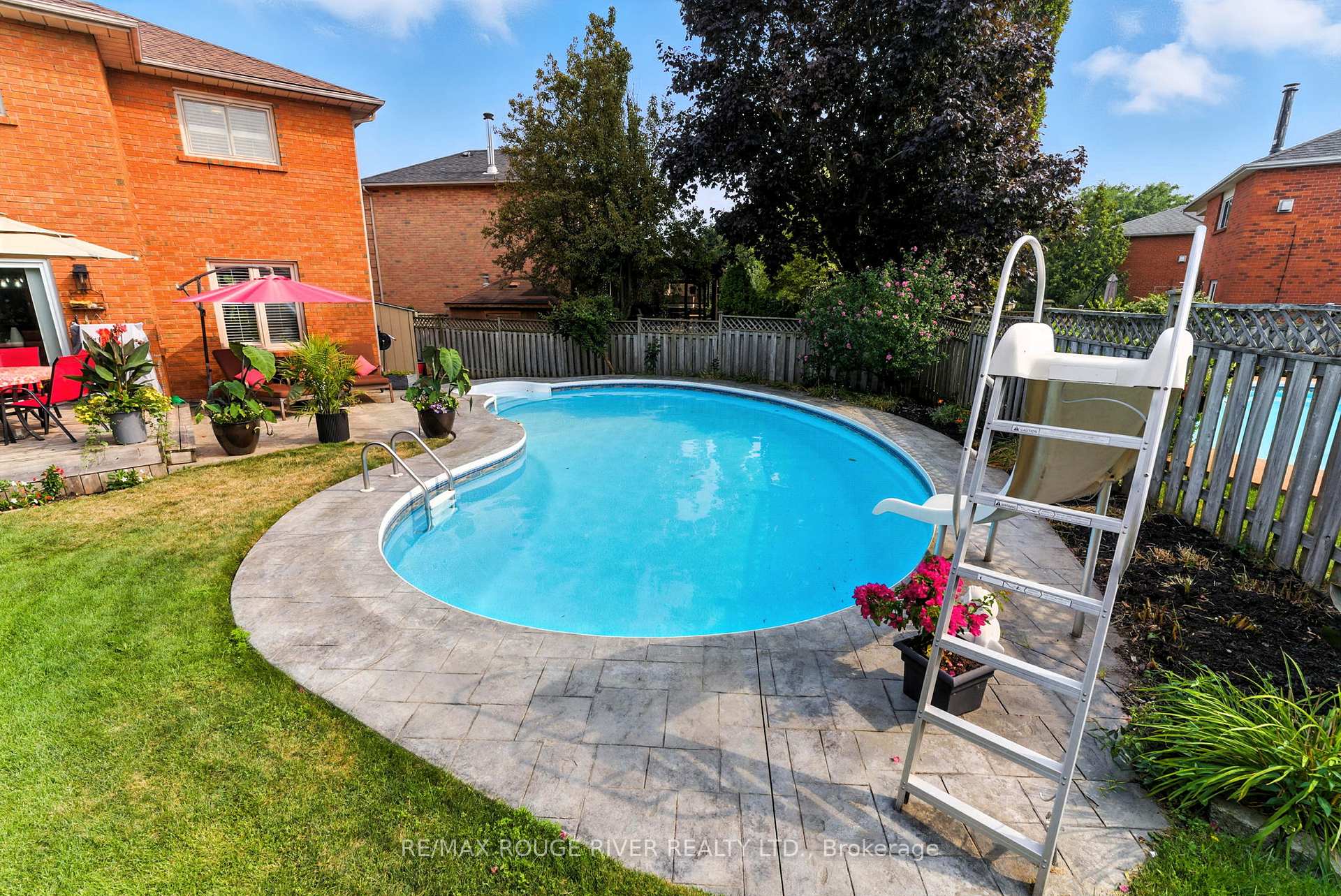 Photo 44 of 12 Limestone Crescent, Whitby, Pringle Creek — HOMEH