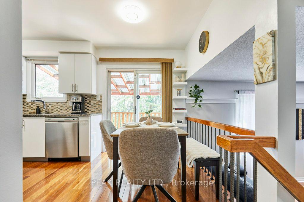 Photo 12 of 14 Mansfield Crescent, Whitby, Blue Grass Meadows — HOMEH