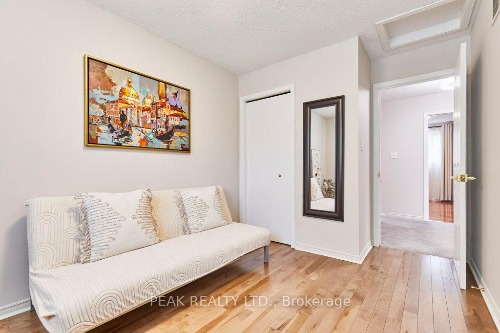Photo 28 of 14 Mansfield Crescent, Whitby, Blue Grass Meadows — HOMEH