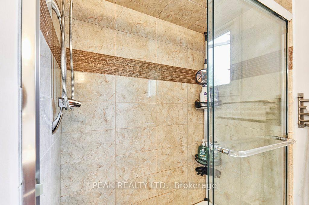 Photo 30 of 14 Mansfield Crescent, Whitby, Blue Grass Meadows — HOMEH
