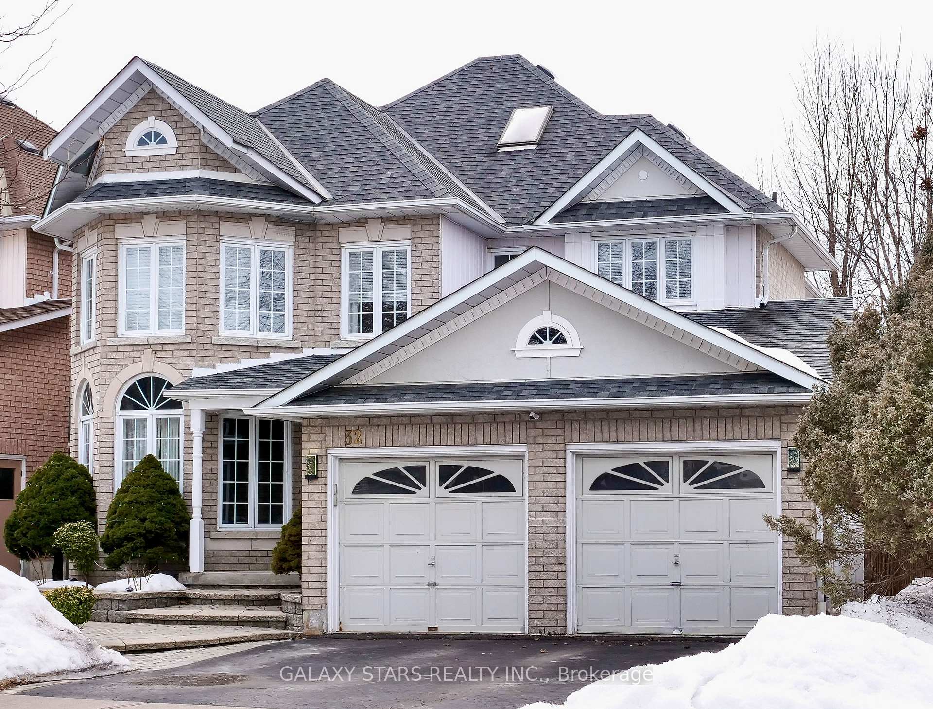 Photo 1 of Unit Bsmnt, 32 Kemp Drive, Ajax, Central West — HOMEH