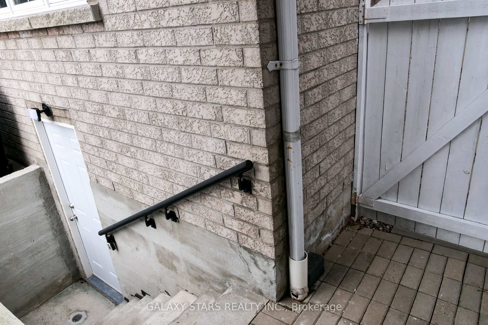 Photo 18 of Unit Bsmnt, 32 Kemp Drive, Ajax, Central West — HOMEH