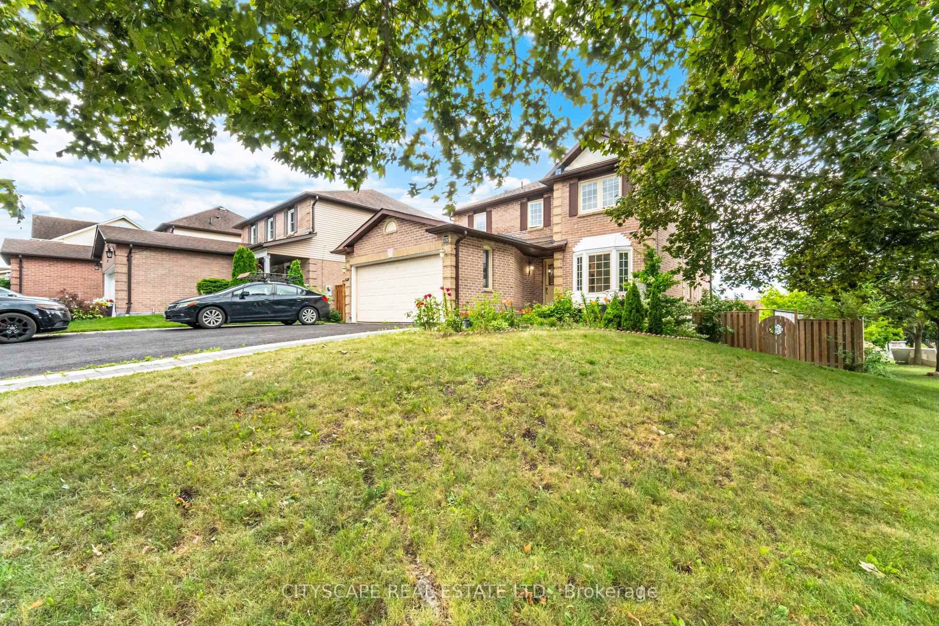 Photo 1 of 12 Coomer Crescent, Ajax, Central — HOMEH