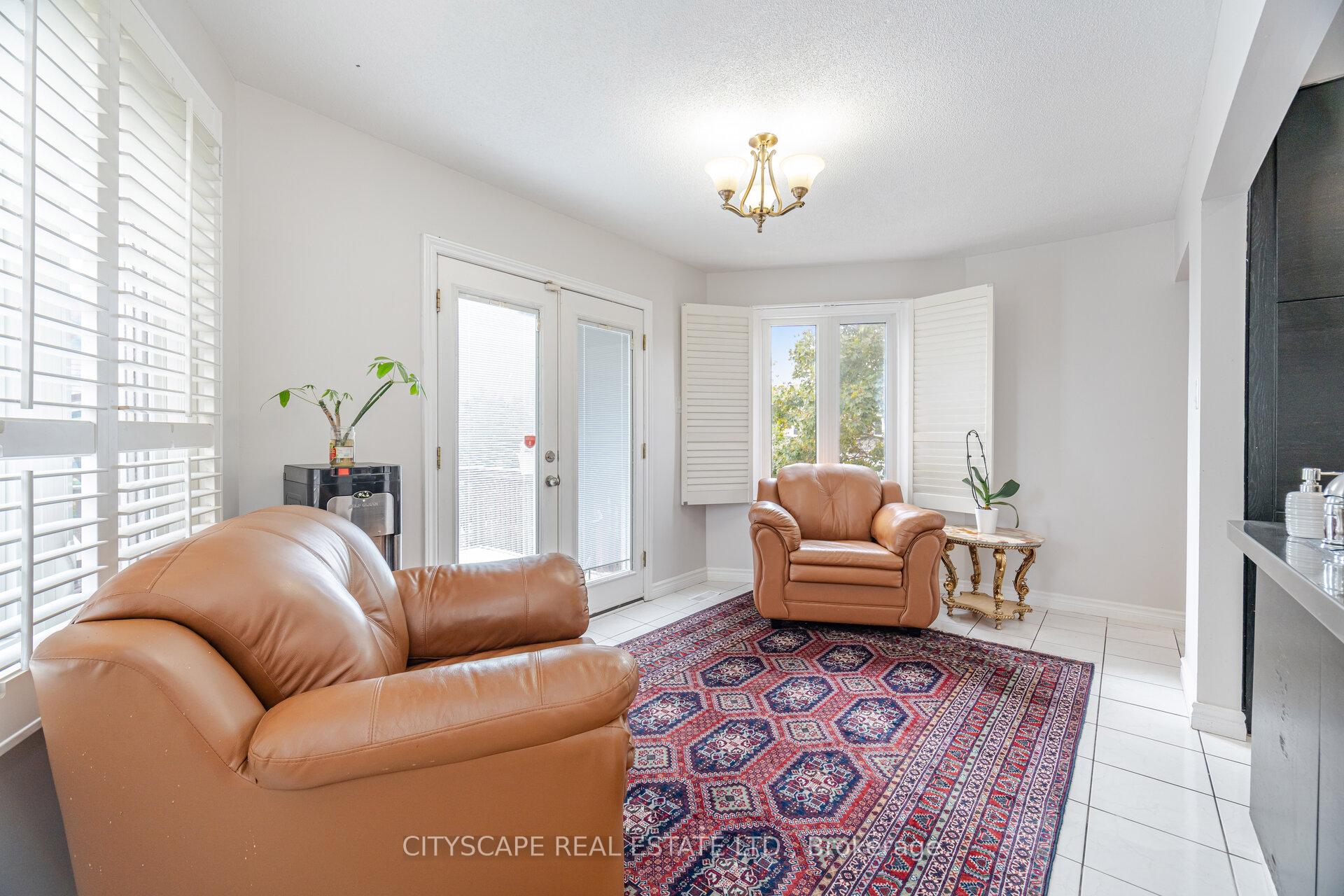 Photo 12 of 12 Coomer Crescent, Ajax, Central — HOMEH