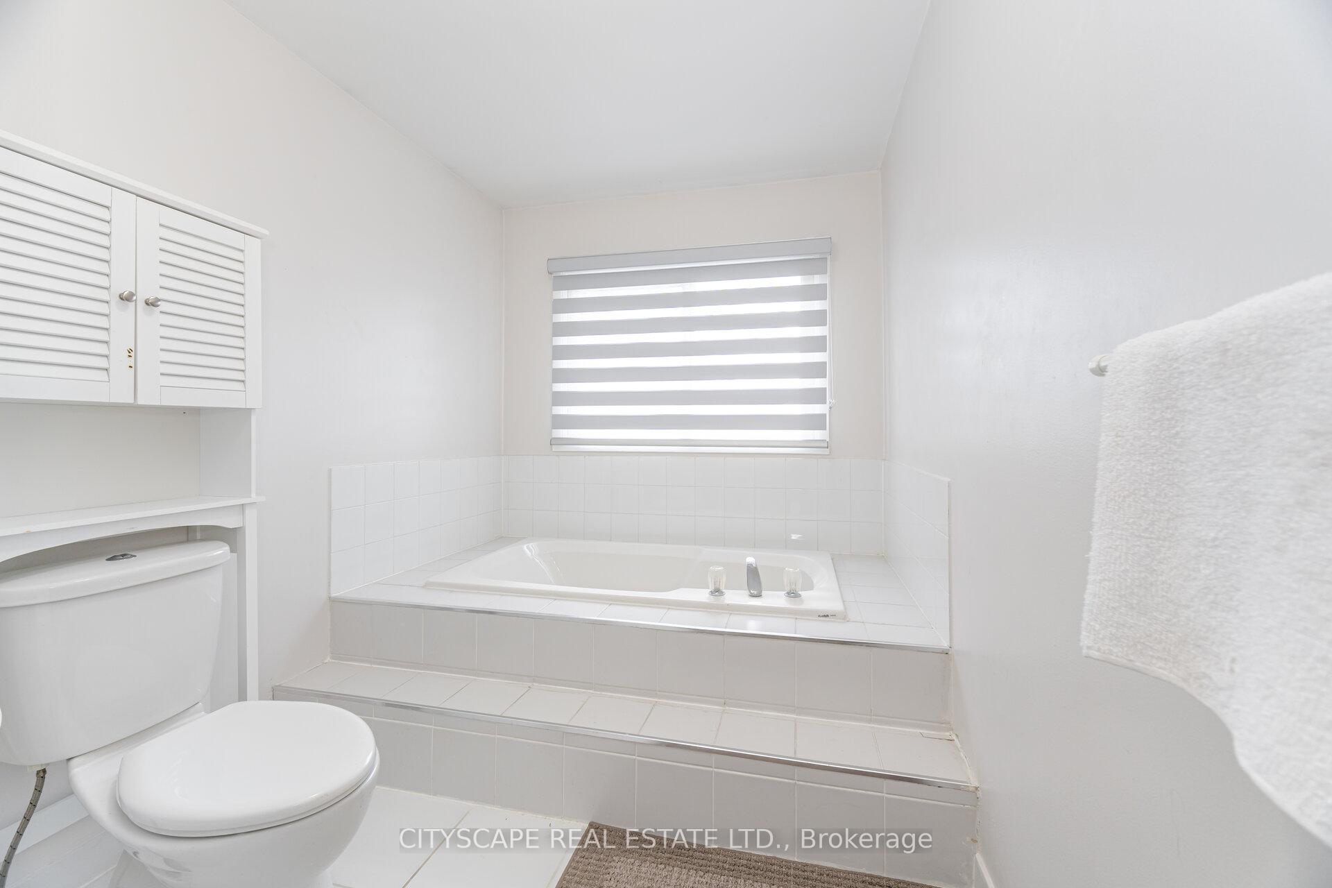 Photo 23 of 12 Coomer Crescent, Ajax, Central — HOMEH