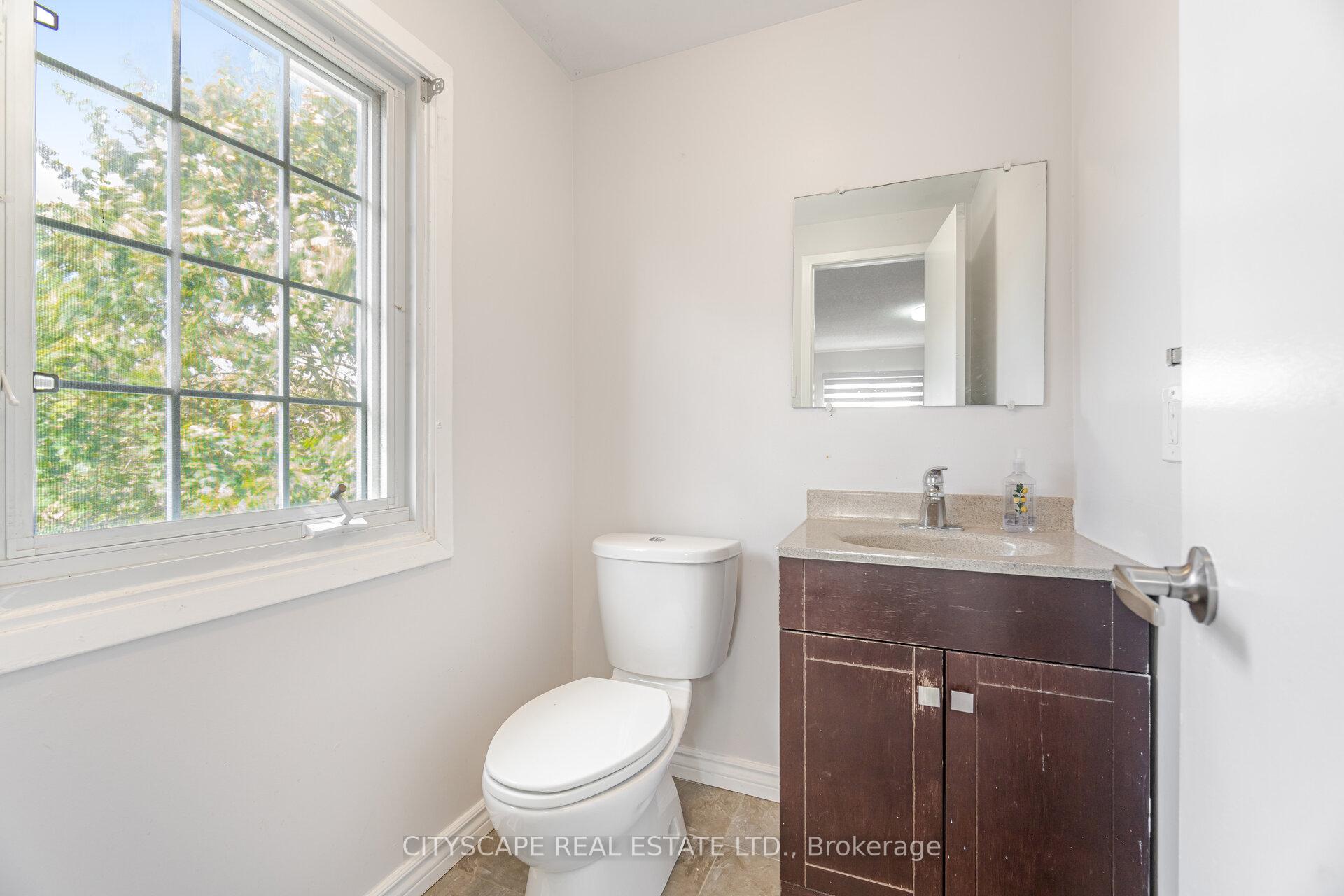 Photo 34 of 12 Coomer Crescent, Ajax, Central — HOMEH
