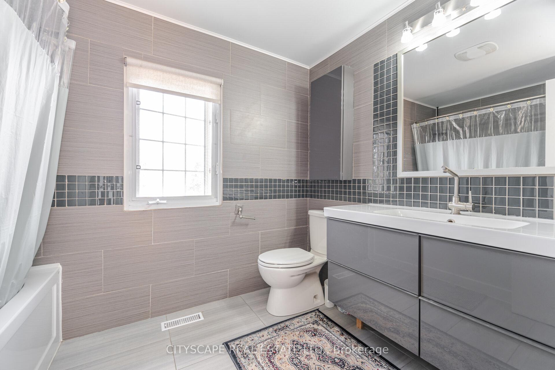 Photo 27 of 12 Coomer Crescent, Ajax, Central — HOMEH