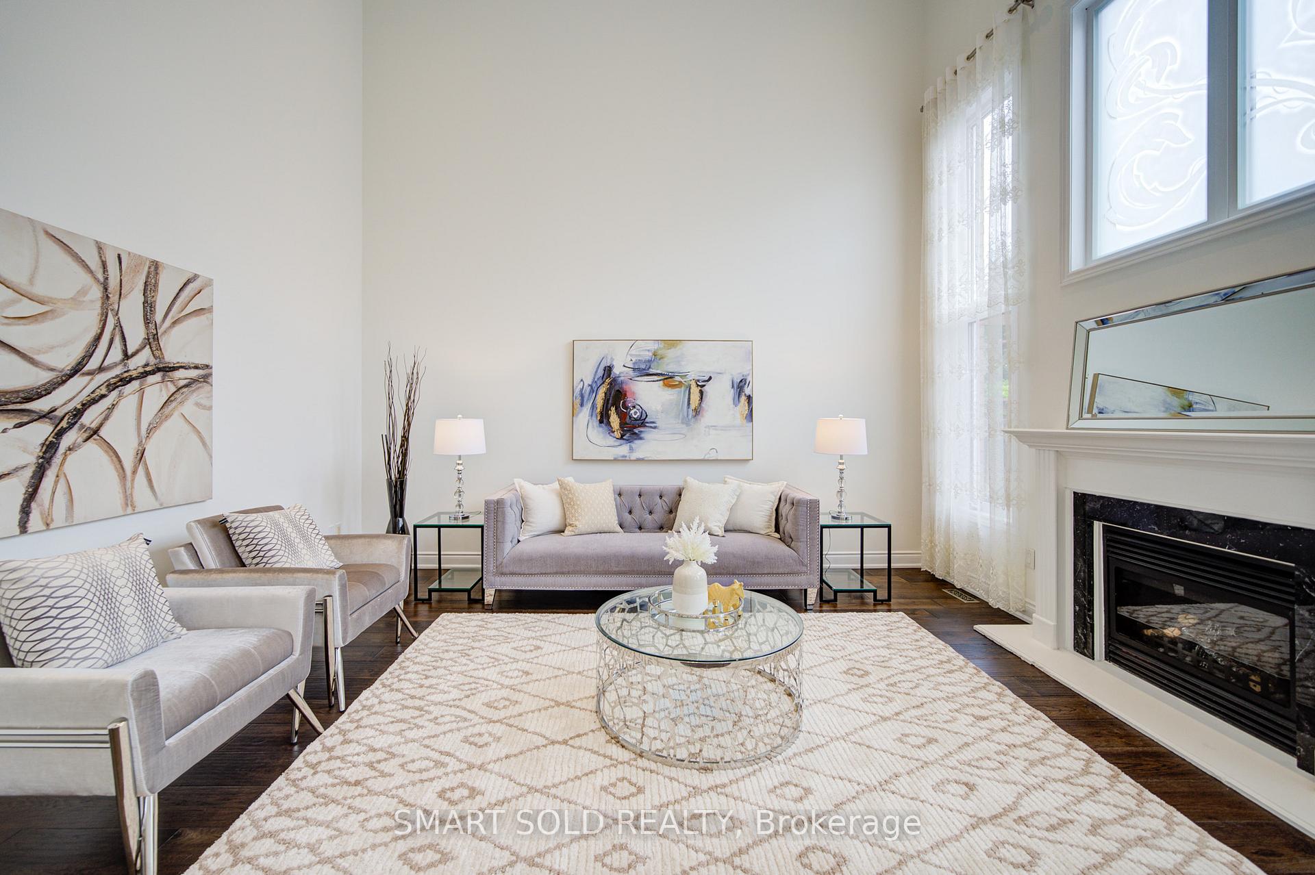 Photo 13 of 78 Foxwood Road, Vaughan, Patterson — HOMEH