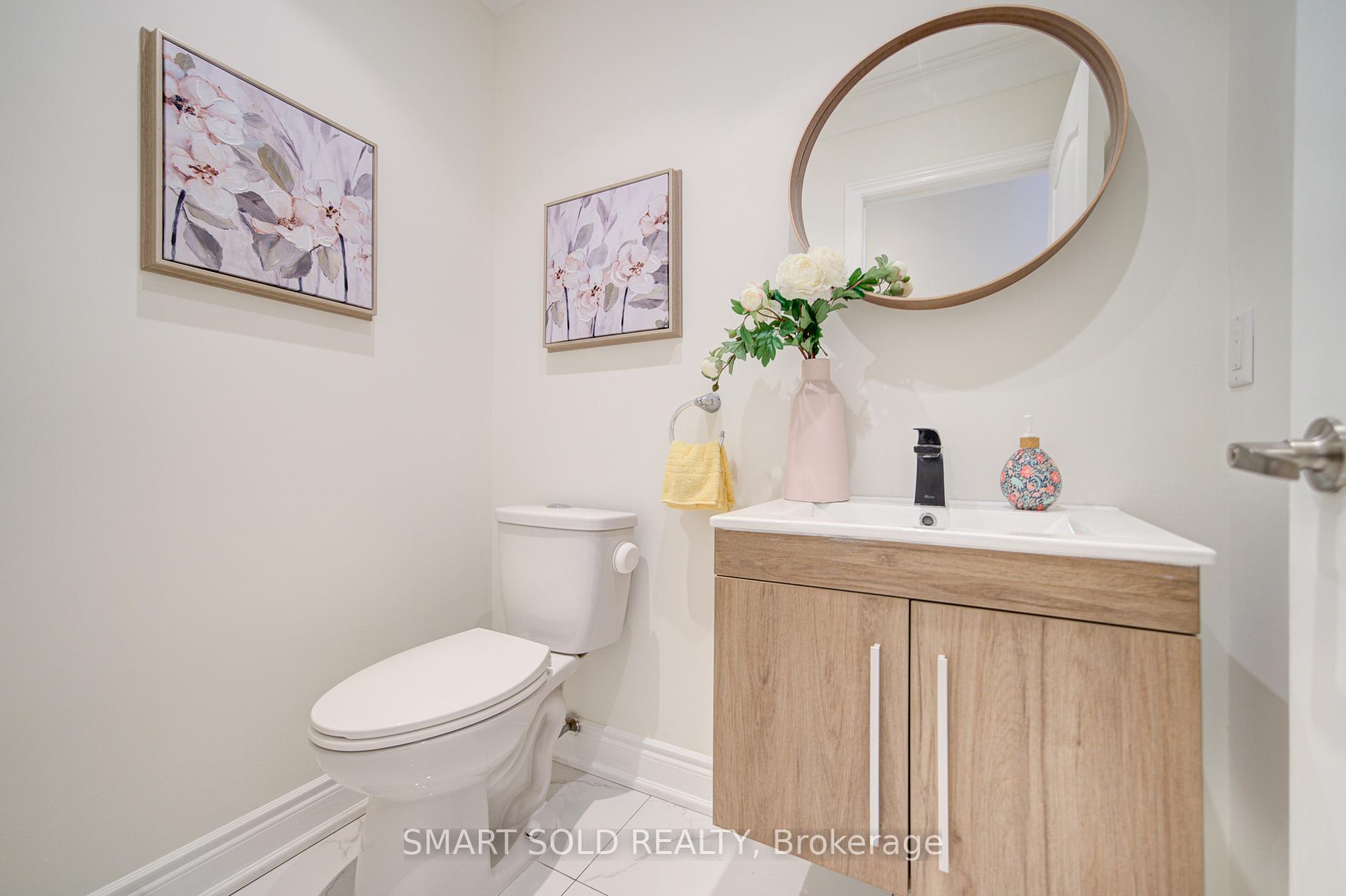 Photo 21 of 78 Foxwood Road, Vaughan, Patterson — HOMEH