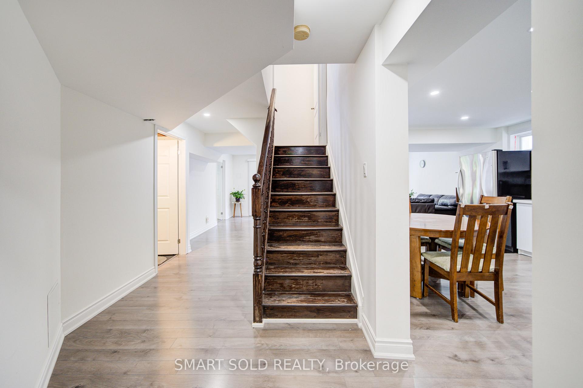 Photo 39 of 78 Foxwood Road, Vaughan, Patterson — HOMEH