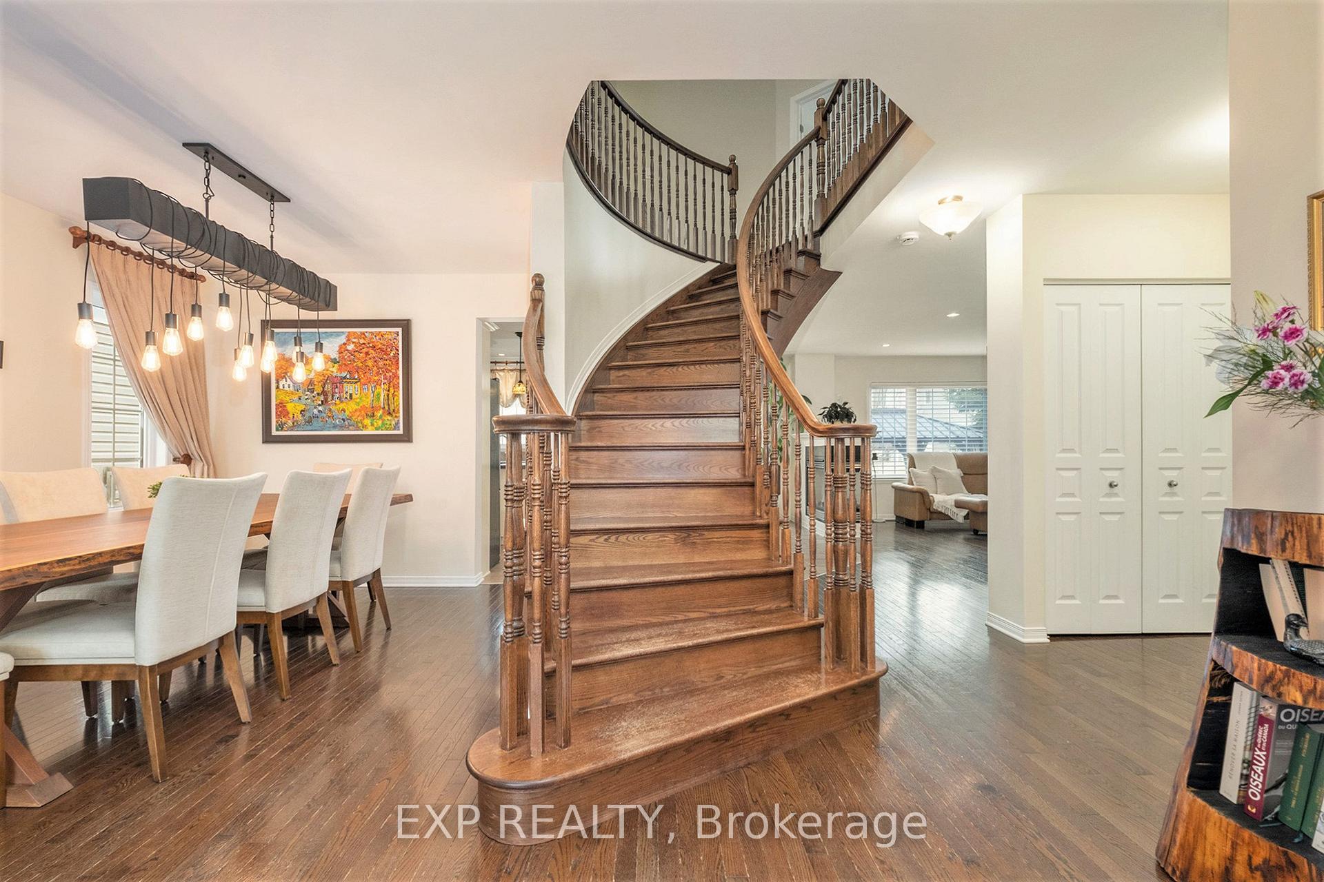 Photo 4 of 313 Wild Iris Avenue, Ottawa, Blossom Park/Kemp Park/Findlay Creek — HOMEH