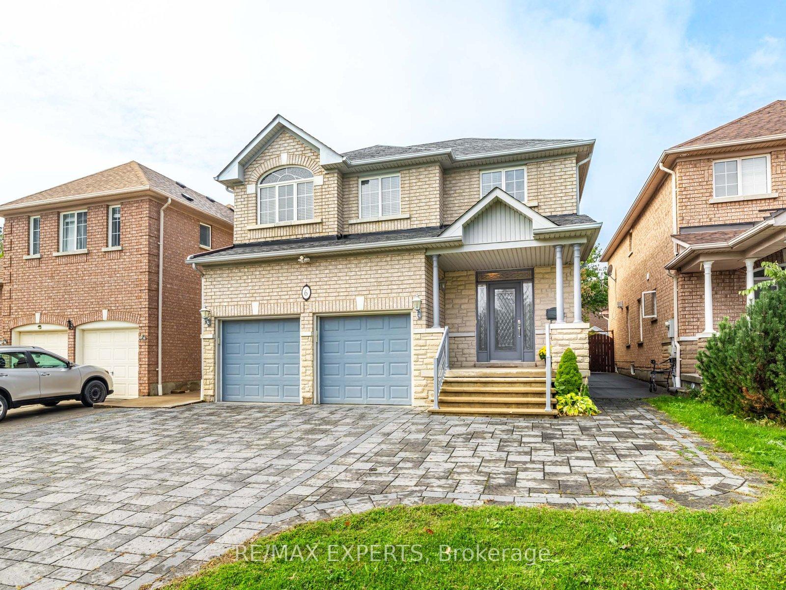 Front of 6 Lookout Point Court