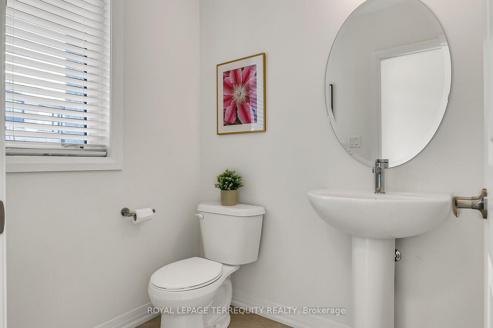 Photo 18 of 26 Klein Way, Whitby, Taunton North — HOMEH