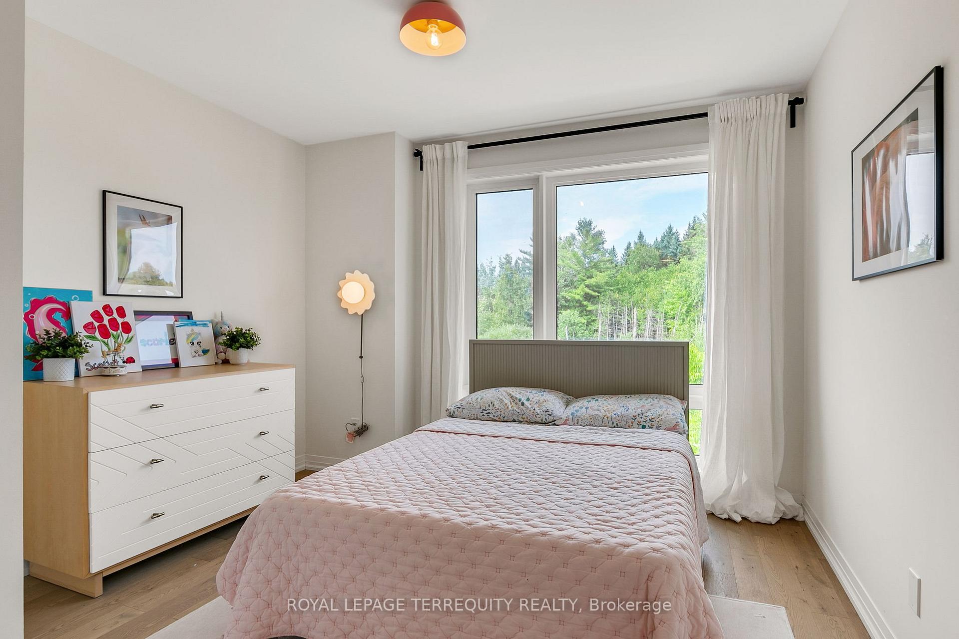 Photo 25 of 26 Klein Way, Whitby, Taunton North — HOMEH