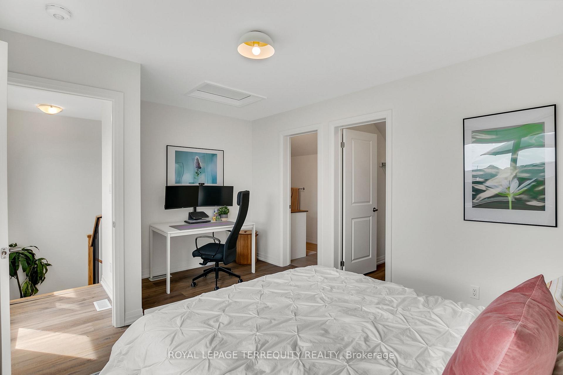 Photo 32 of 26 Klein Way, Whitby, Taunton North — HOMEH