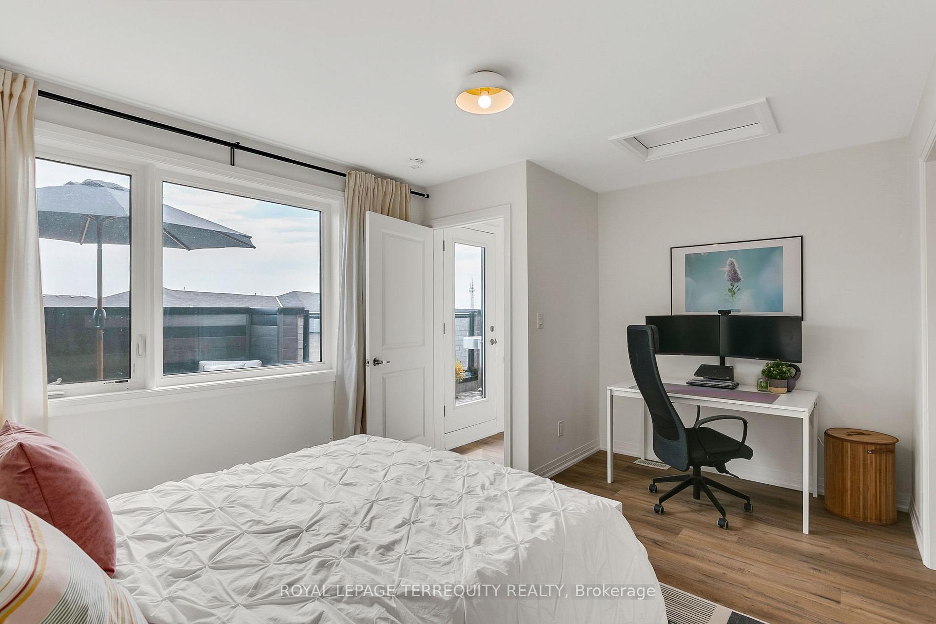 Photo 33 of 26 Klein Way, Whitby, Taunton North — HOMEH