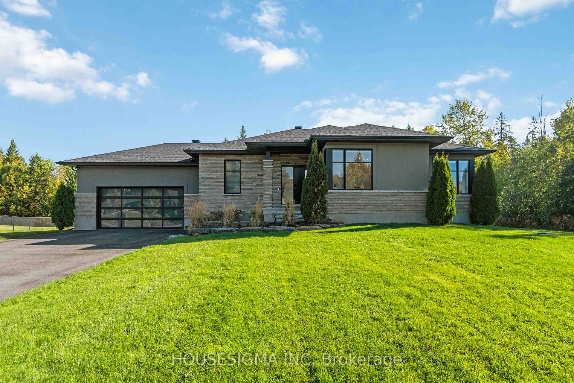 Photo 1 of 241 Ridgemont Drive, Beckwith, Beckwith Twp — HOMEH