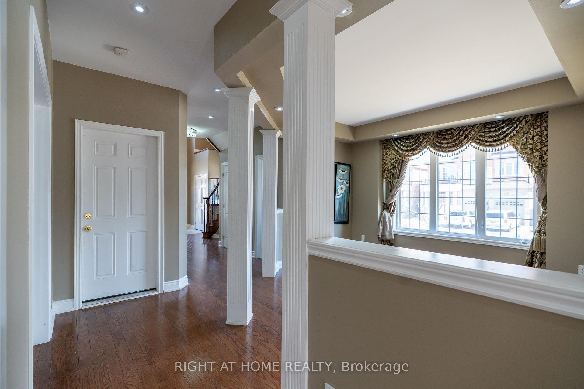 Photo 8 of 183 Antorisa Avenue, Vaughan, Vellore Village — HOMEH