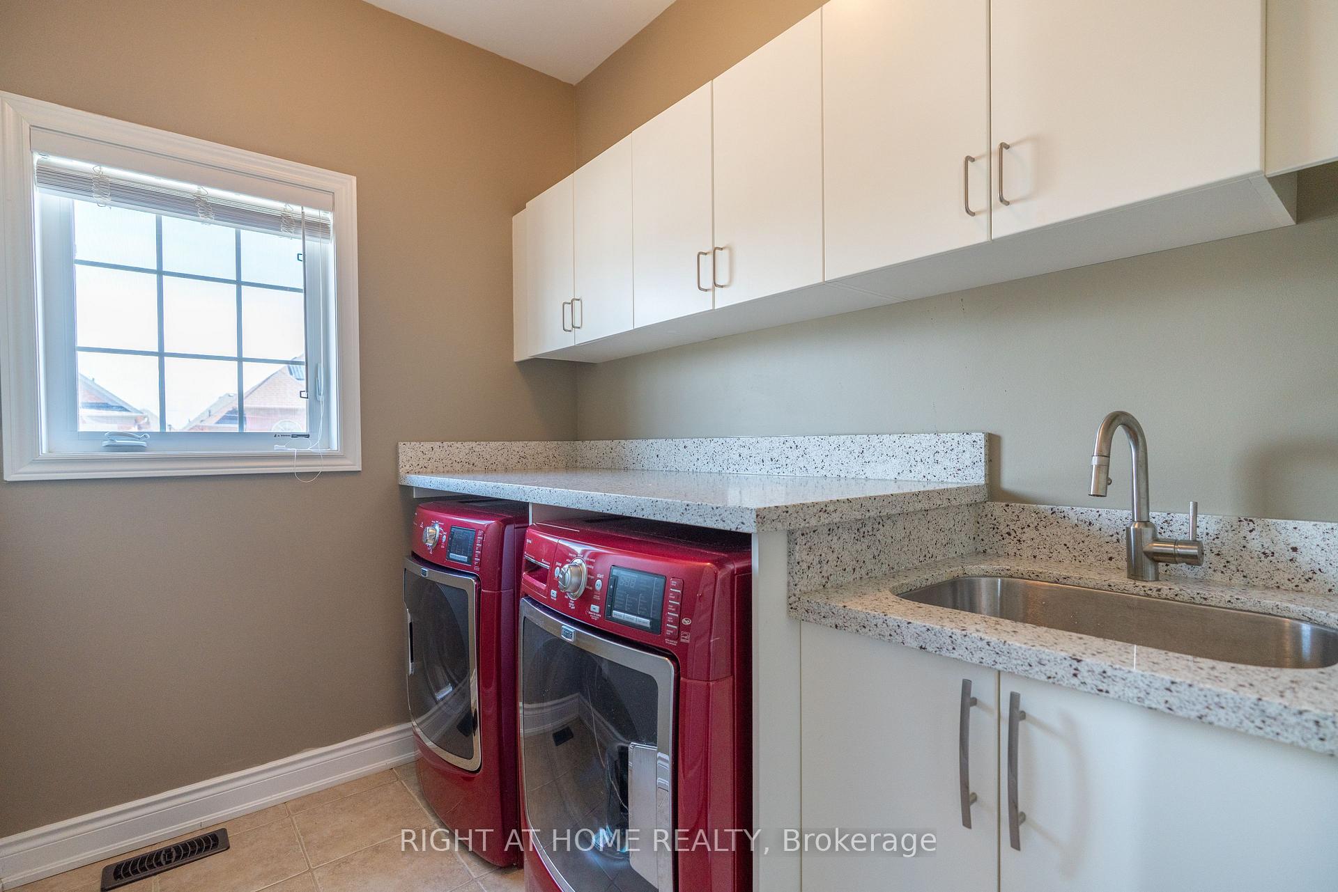 Photo 21 of 183 Antorisa Avenue, Vaughan, Vellore Village — HOMEH