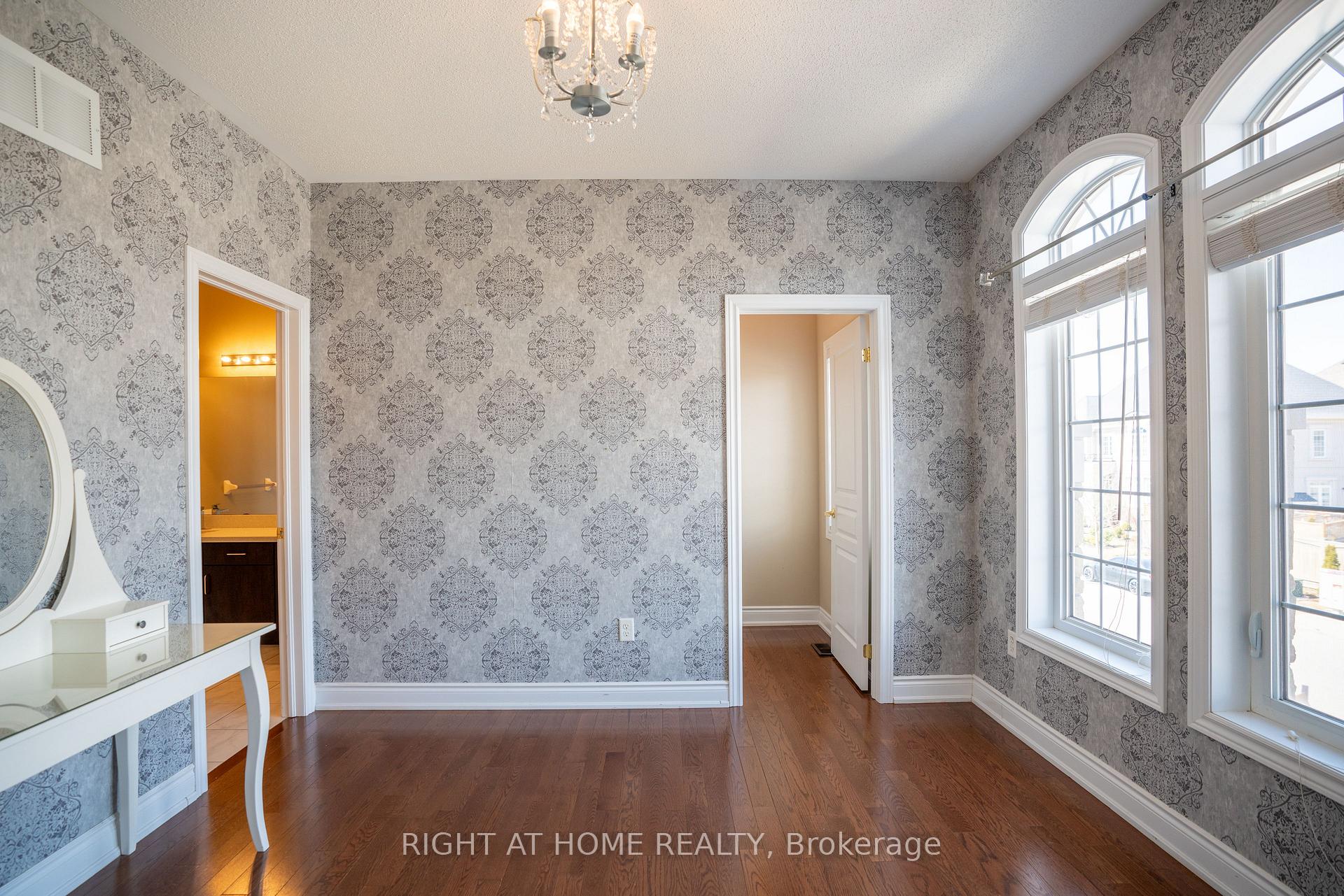 Photo 25 of 183 Antorisa Avenue, Vaughan, Vellore Village — HOMEH