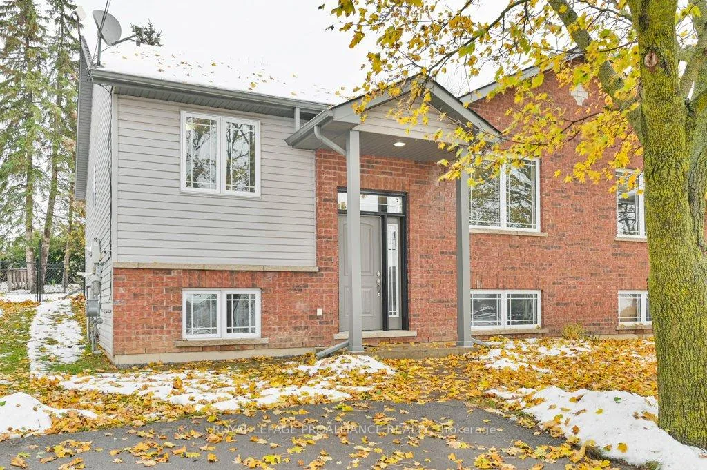 Front of 152 Cannifton Road N