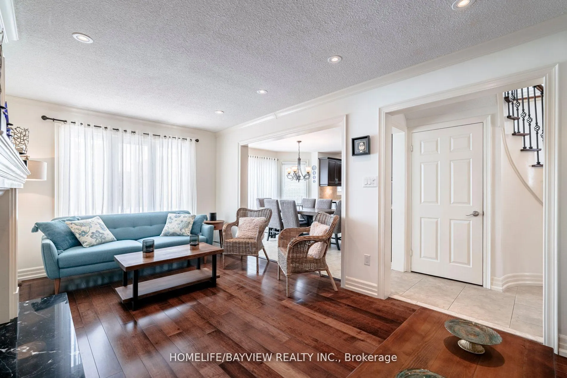 Photo 11 of 40 Gardner Place, Vaughan, Maple — HOMEH