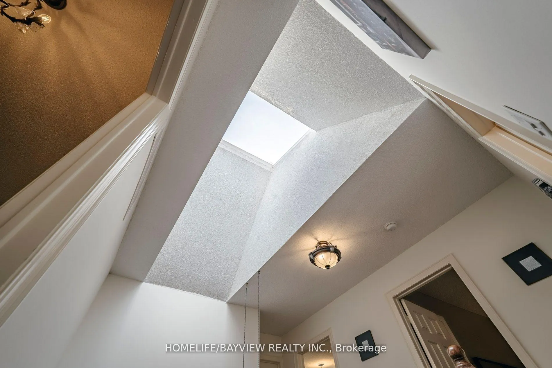 Photo 25 of 40 Gardner Place, Vaughan, Maple — HOMEH