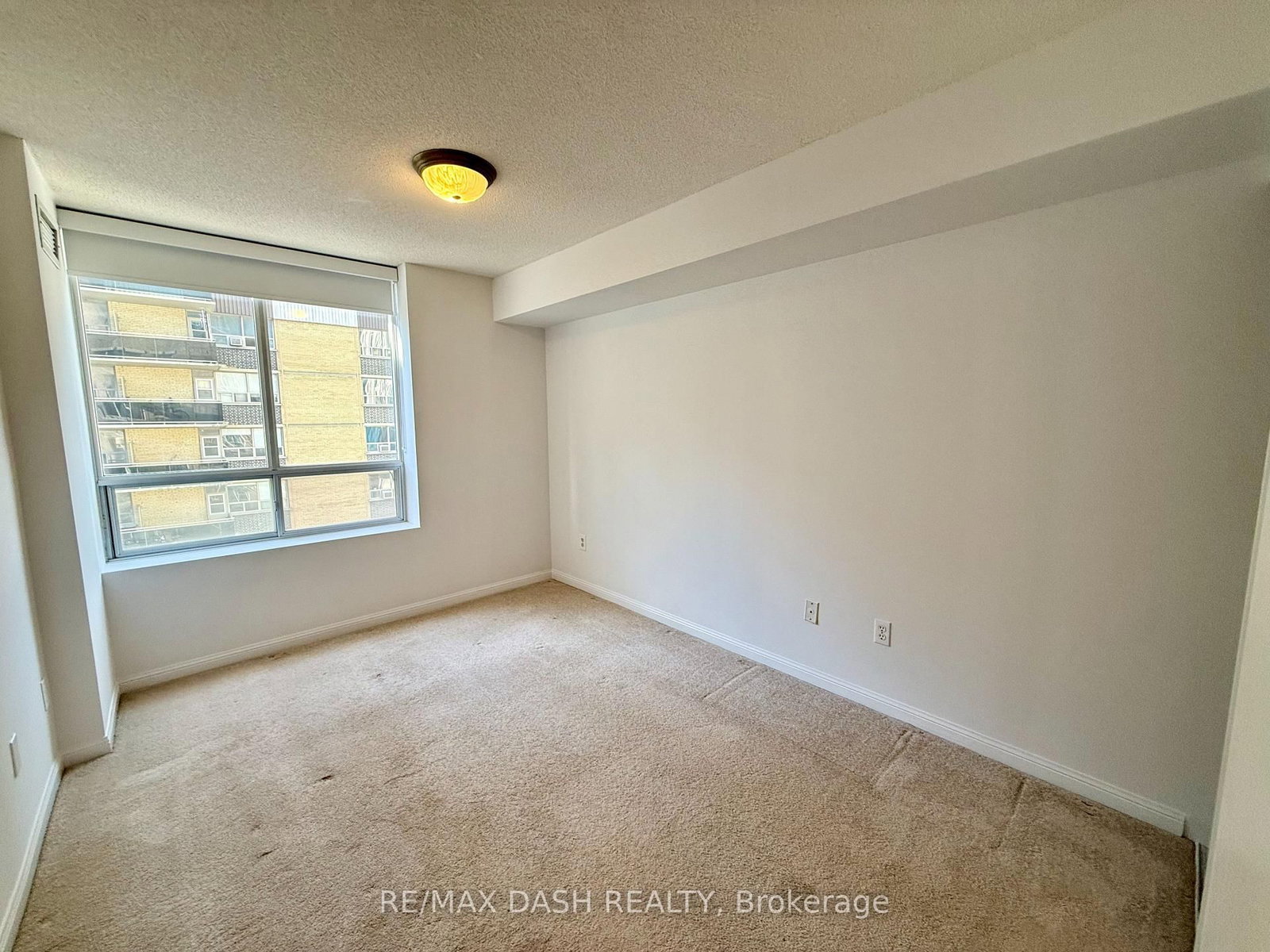 Photo 10 of Unit 702, 188 Redpath Ave, Toronto, Mount Pleasant West — HOMEH