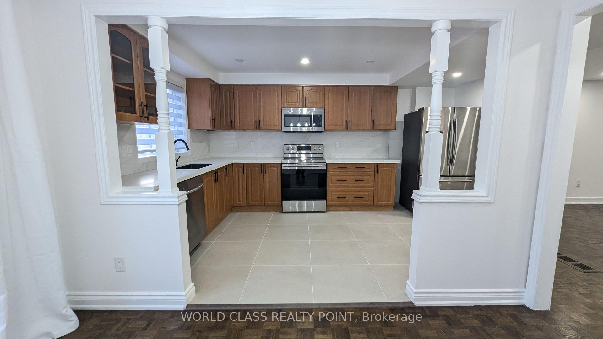 Photo 9 of 34B Casabel Drive, Vaughan, Vellore Village — HOMEH