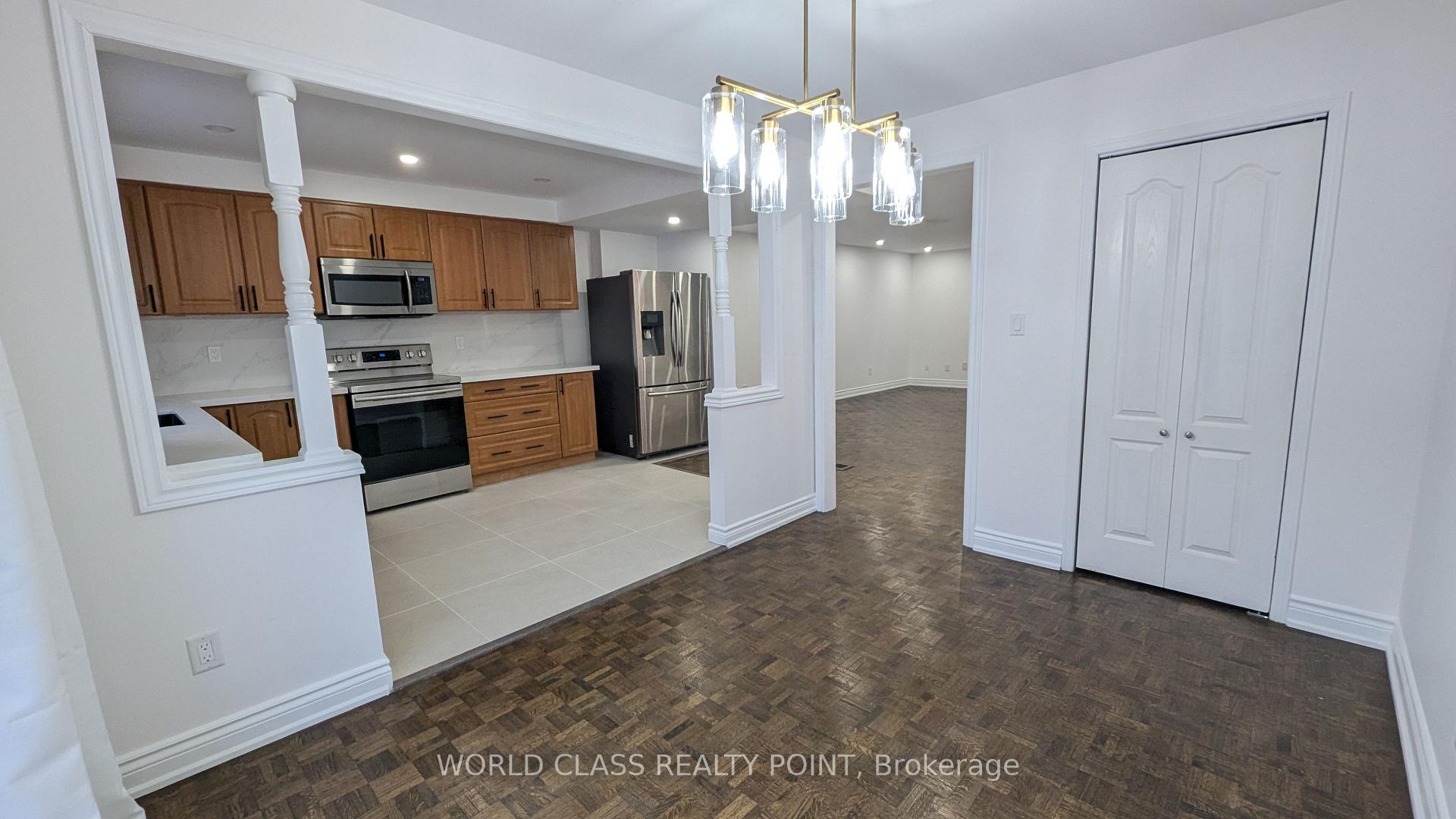 Photo 11 of 34B Casabel Drive, Vaughan, Vellore Village — HOMEH