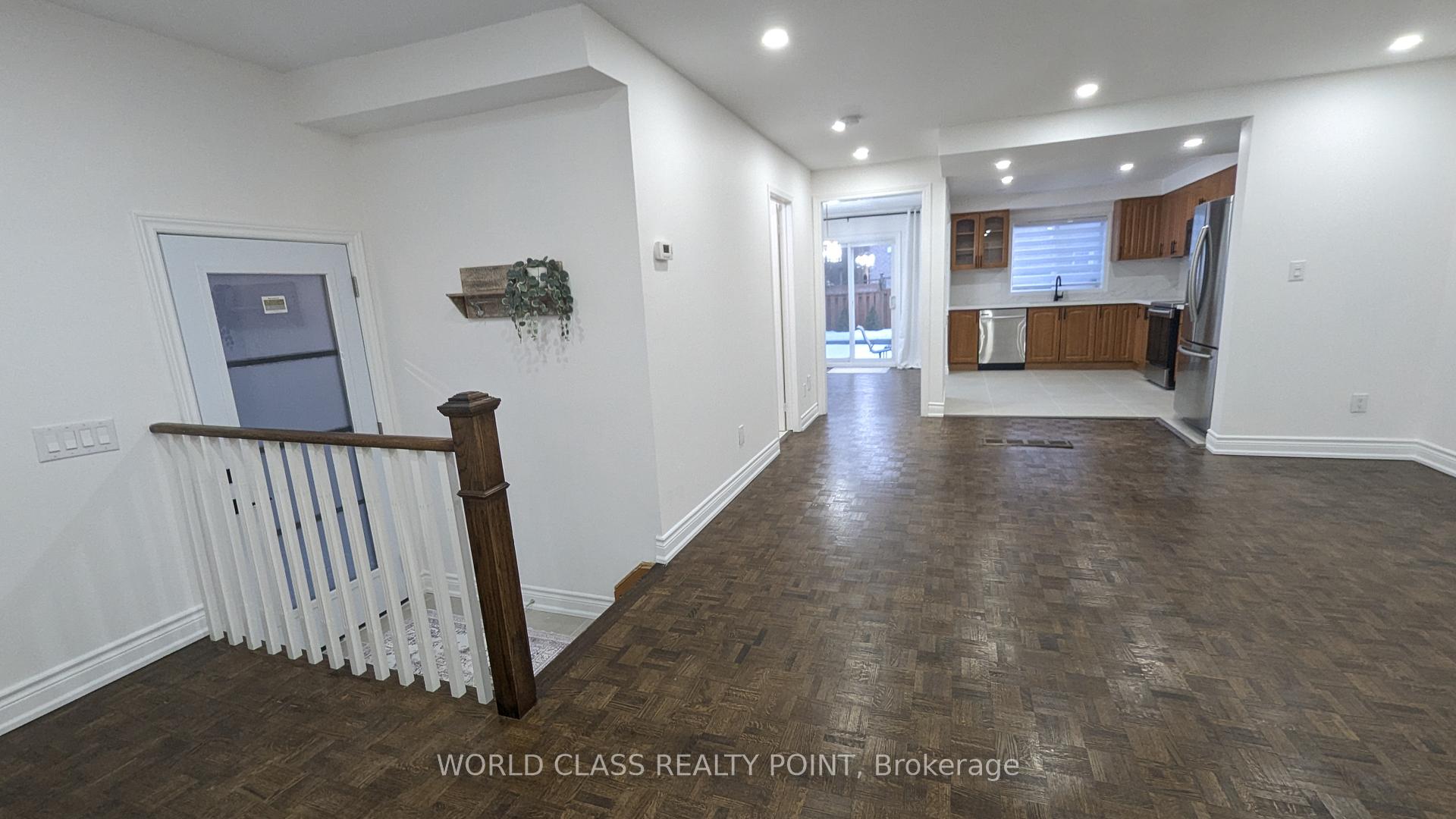 Photo 19 of 34B Casabel Drive, Vaughan, Vellore Village — HOMEH