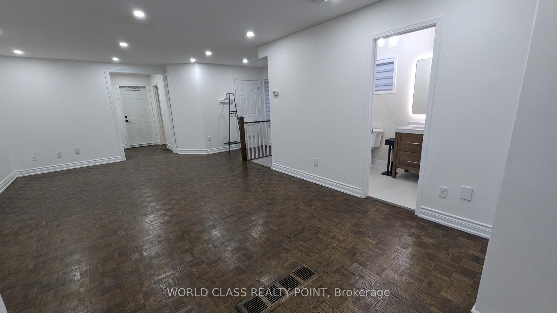 Photo 20 of 34B Casabel Drive, Vaughan, Vellore Village — HOMEH