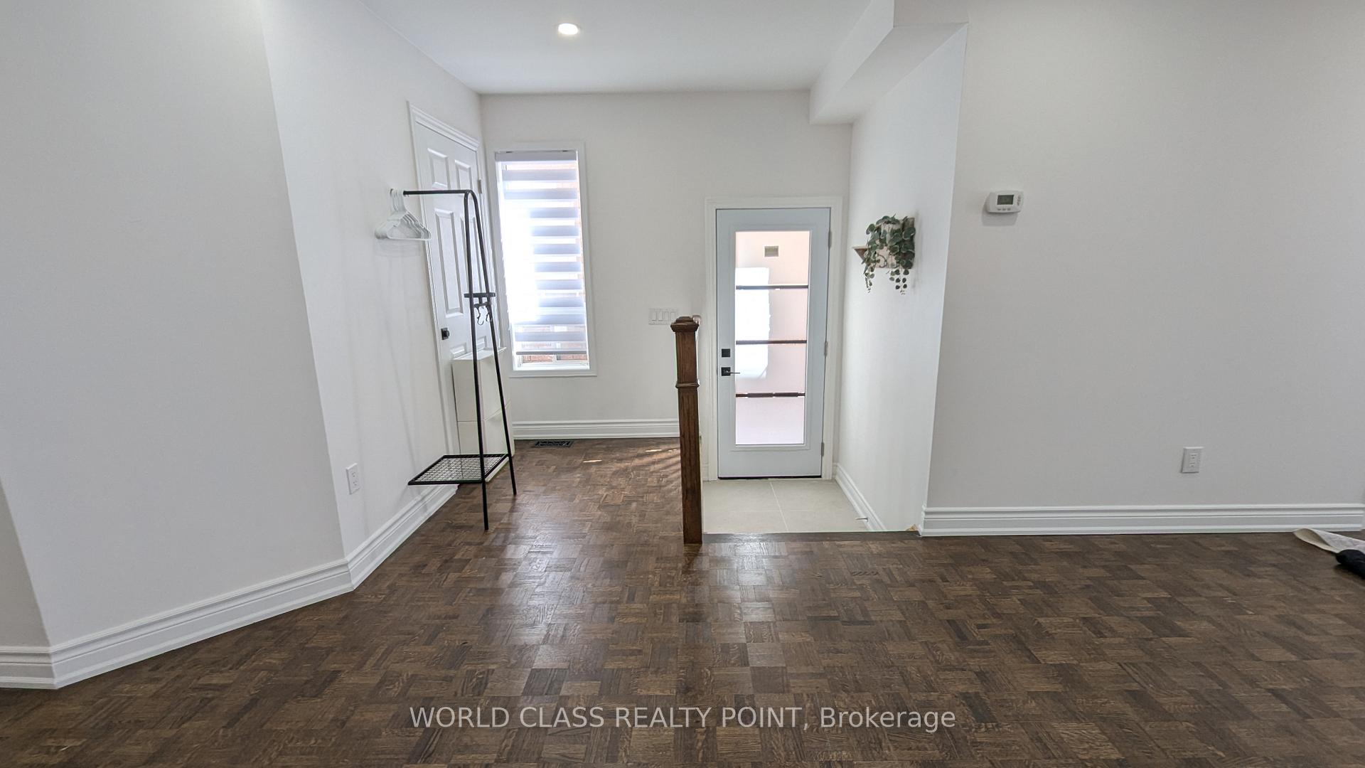 Photo 21 of 34B Casabel Drive, Vaughan, Vellore Village — HOMEH