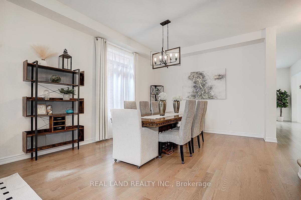 Photo 11 of 111 Auckland Drive, Whitby, Rural Whitby — HOMEH