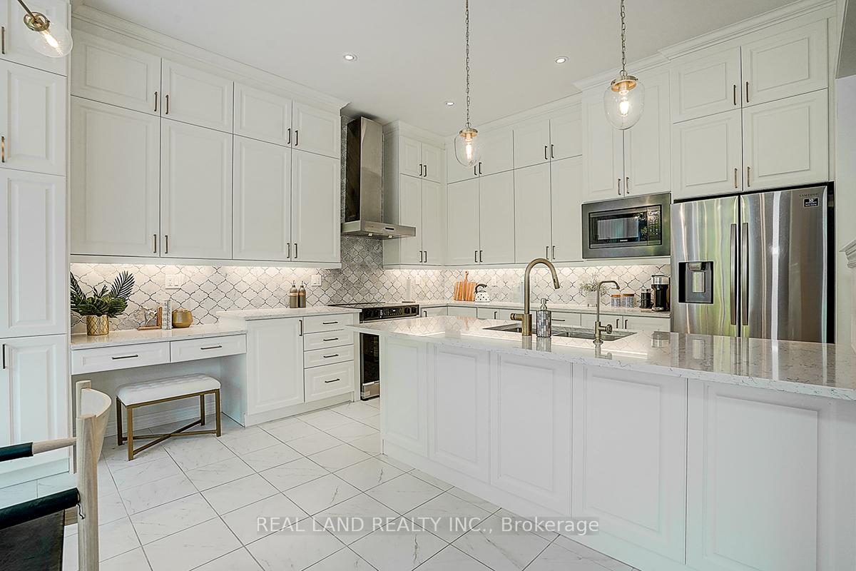 Photo 22 of 111 Auckland Drive, Whitby, Rural Whitby — HOMEH
