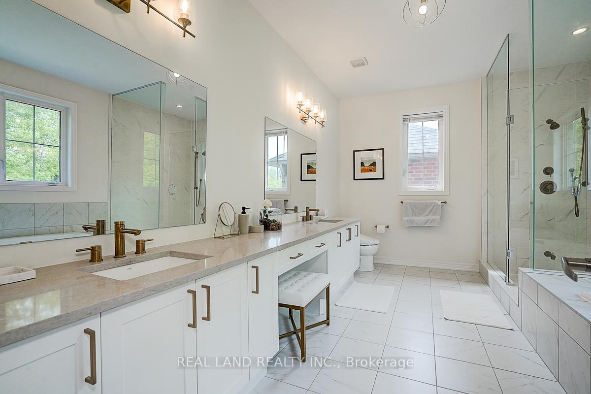Photo 36 of 111 Auckland Drive, Whitby, Rural Whitby — HOMEH