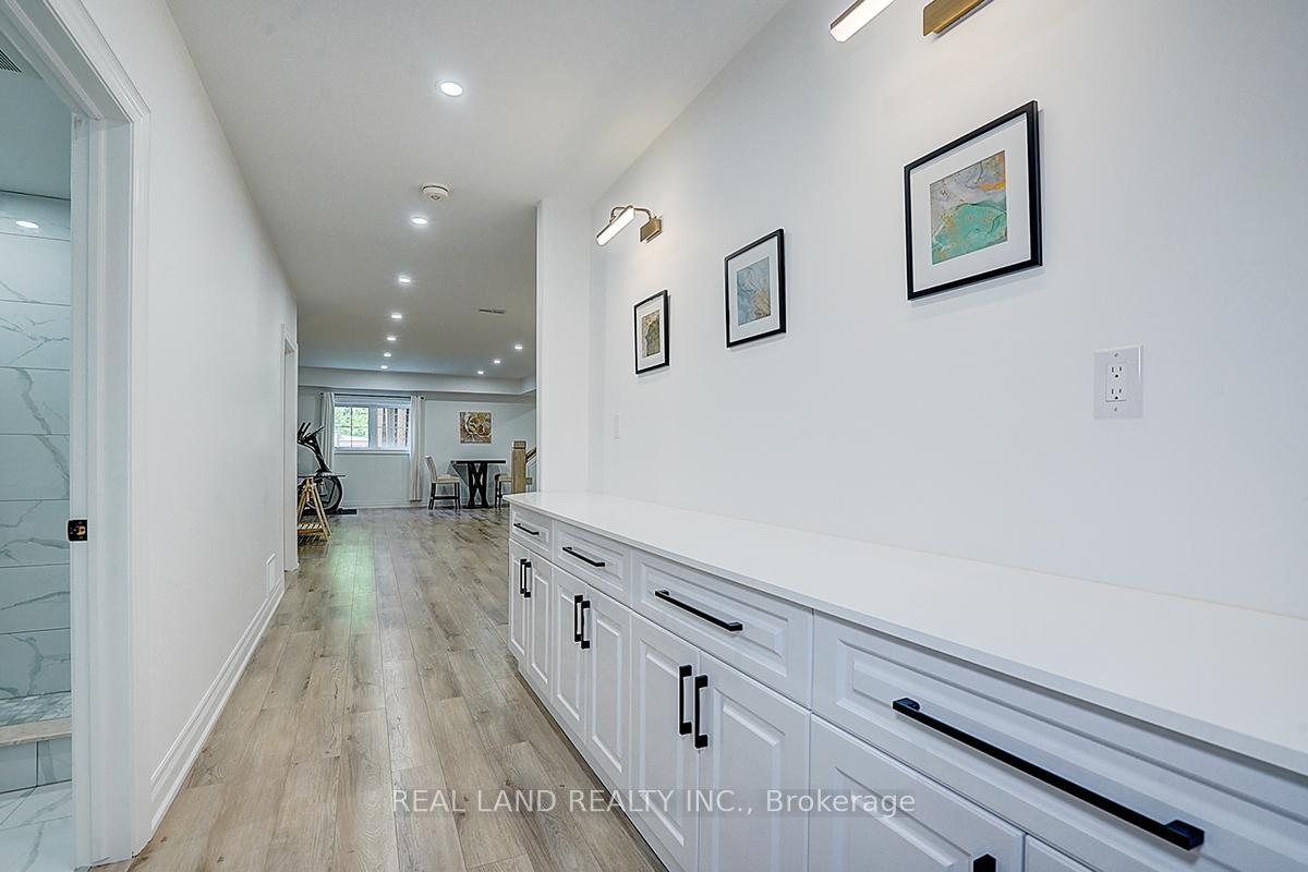 Photo 50 of 111 Auckland Drive, Whitby, Rural Whitby — HOMEH
