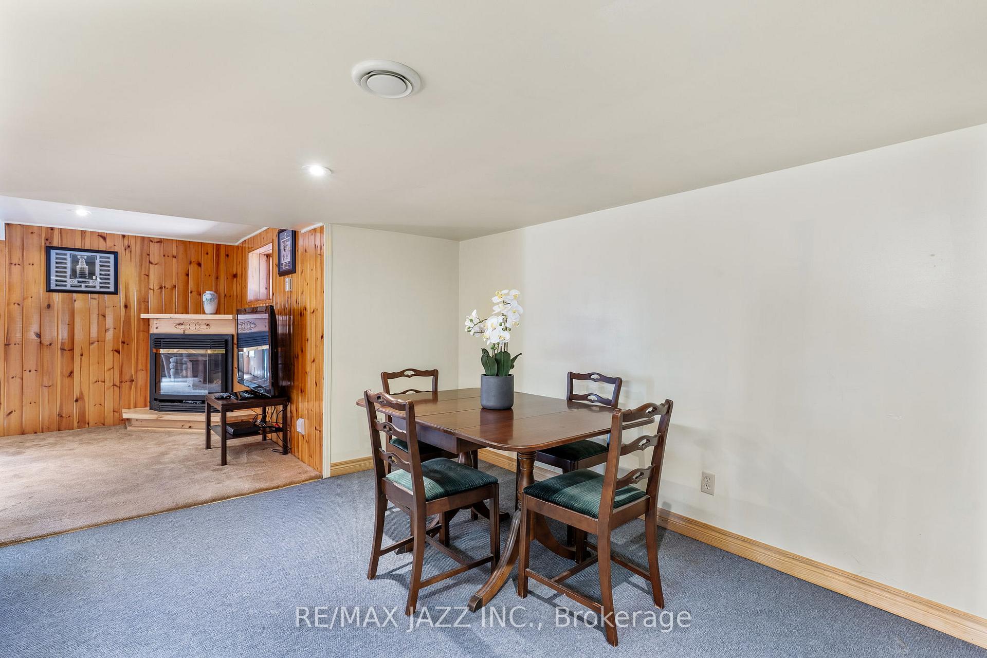 Photo 10 of 1092 Briscoe Drive, Algonquin Highlands, Stanhope — HOMEH
