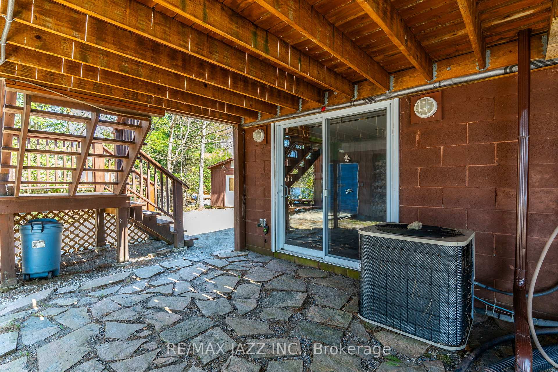 Photo 33 of 1092 Briscoe Drive, Algonquin Highlands, Stanhope — HOMEH