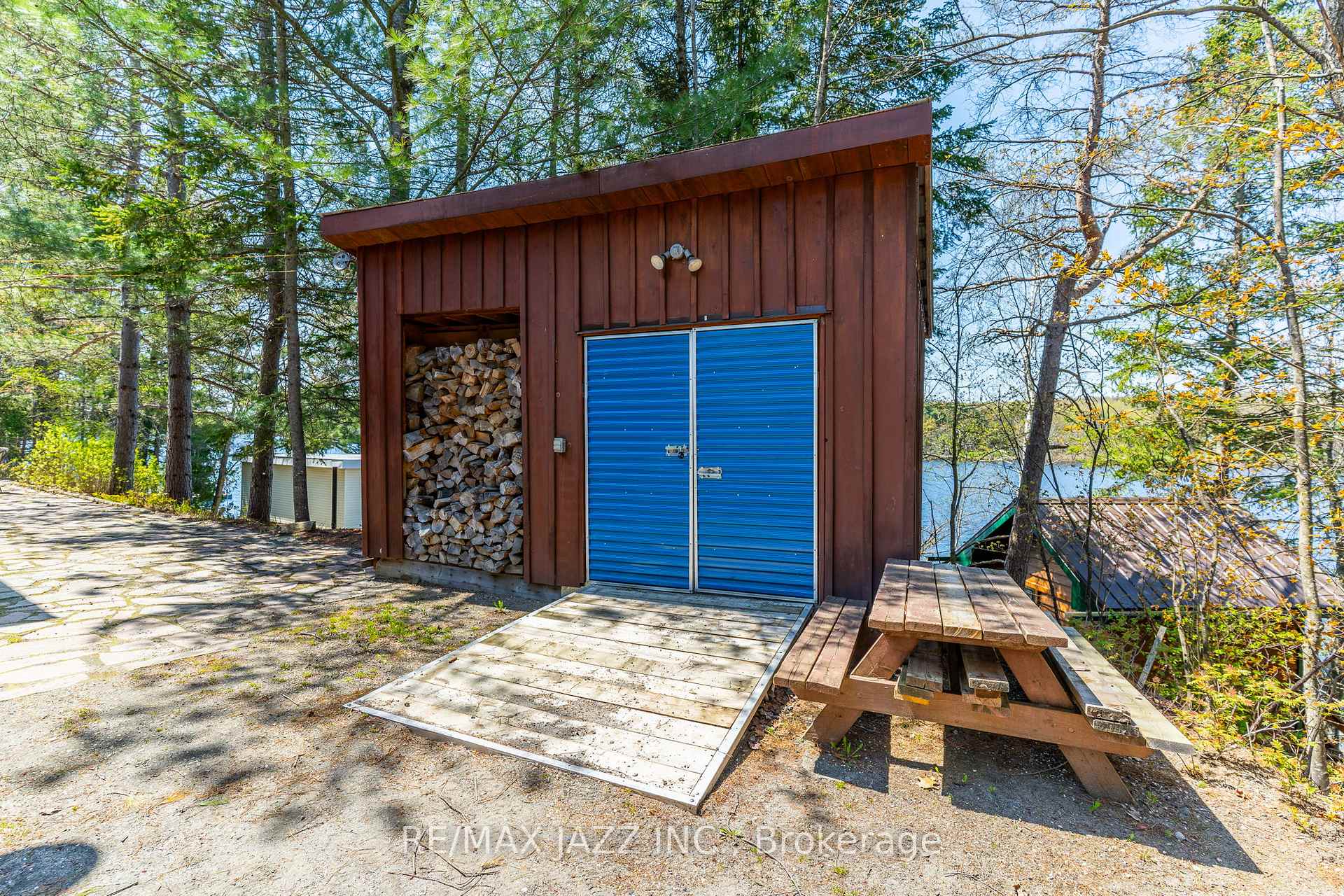 Photo 35 of 1092 Briscoe Drive, Algonquin Highlands, Stanhope — HOMEH