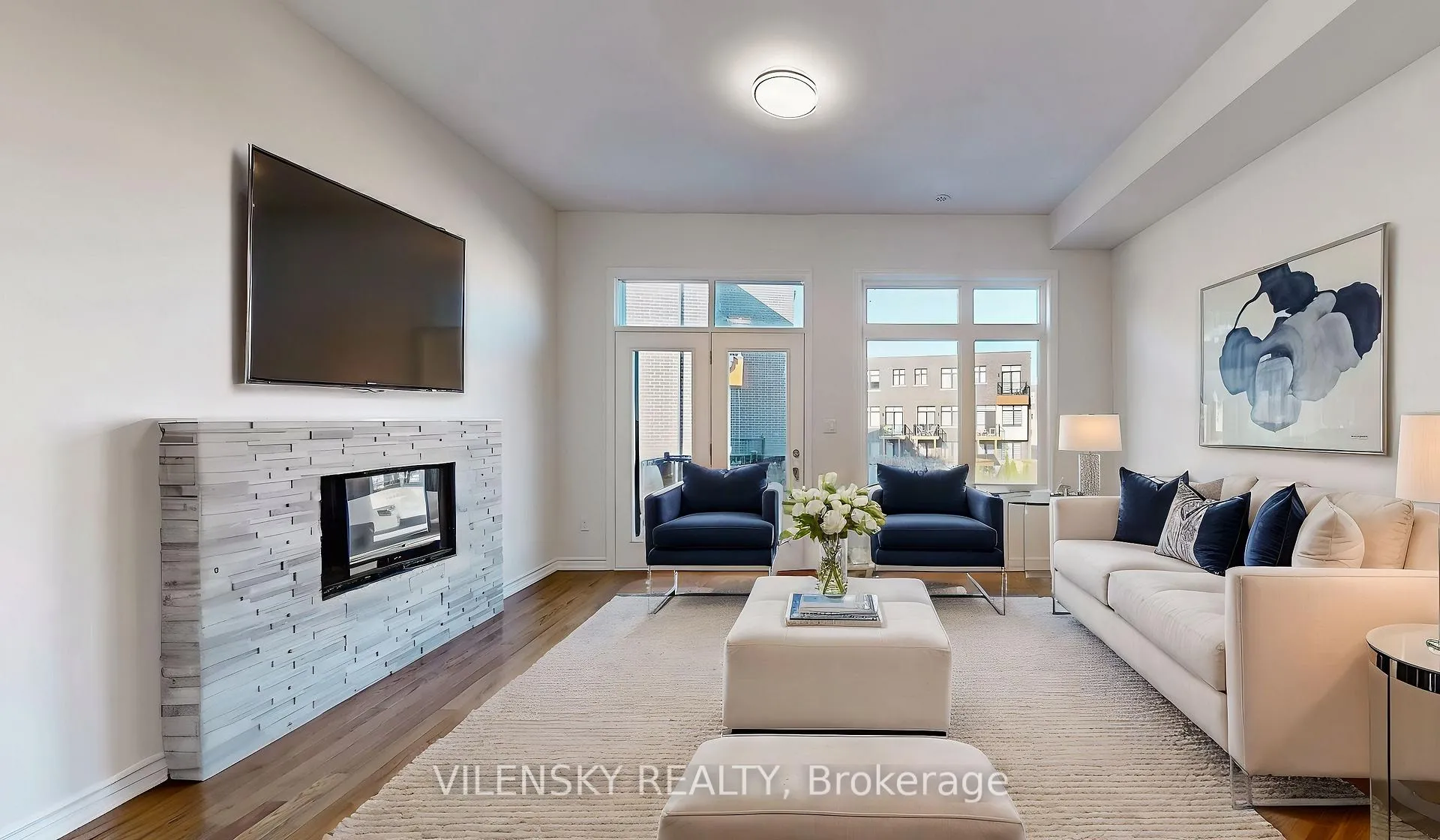 Photo 7 of 119 Golden Trail, Vaughan, Patterson — HOMEH